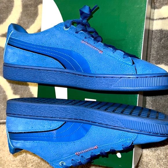 Suede ‘Displaced-Vallarta Blue’ by Puma - Picture 3 of 6